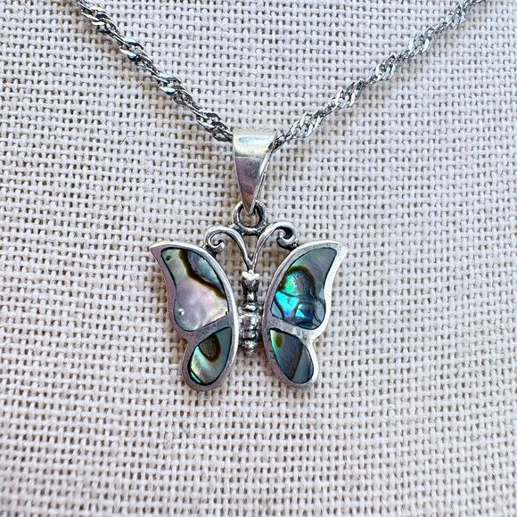 VTG Sterling Silver 925 Abalone Butterfly Pendant Necklace Size 18" Adjustable - Picture 2 of 14